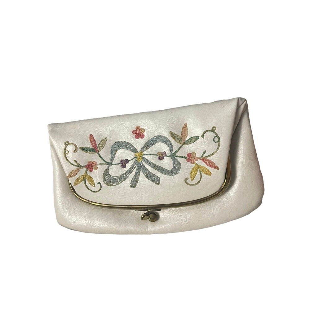 Vintage JR Miami Florida White Cream Embroidered Fold over Clutch Kiss Clasp